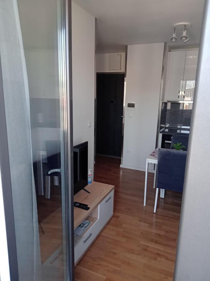 Nina Apartment Split Luaran gambar