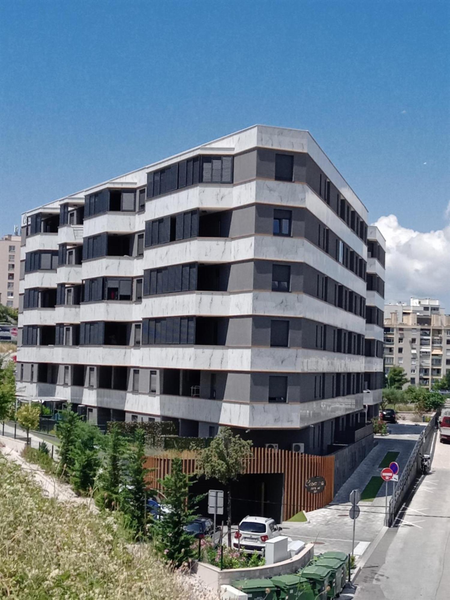 Nina Apartment Split Luaran gambar