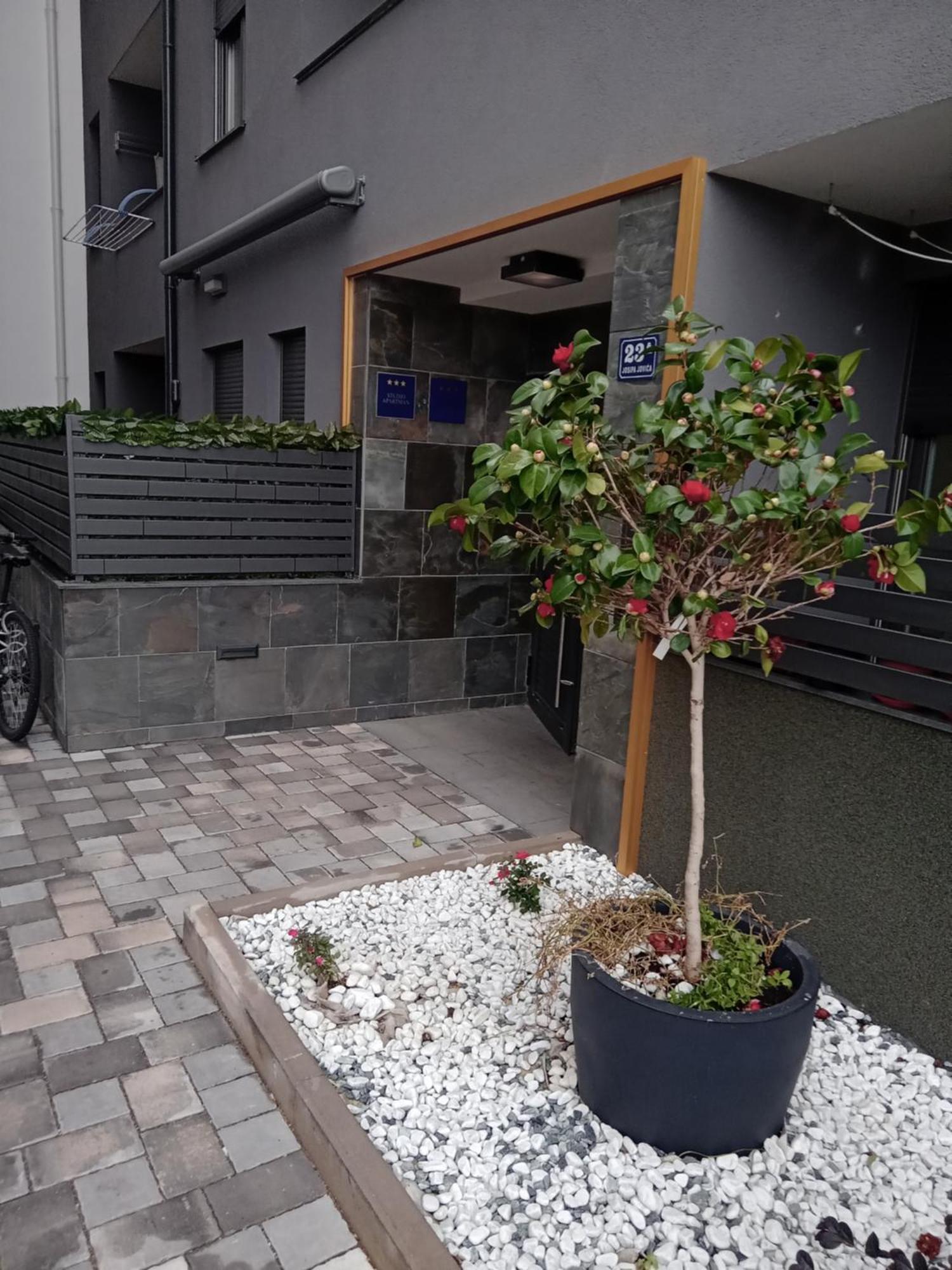 Nina Apartment Split Luaran gambar